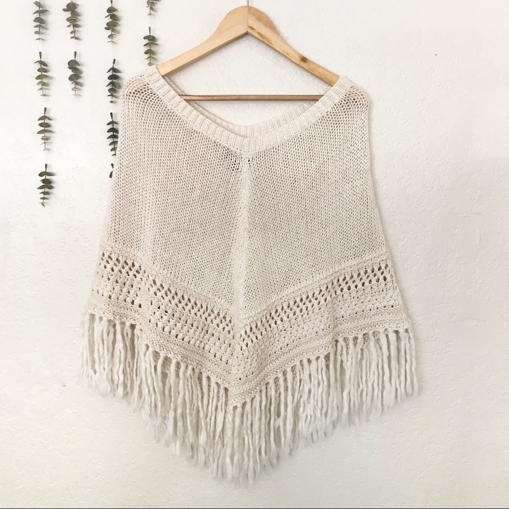 AE Cream Boho Tassel Fringe Poncho